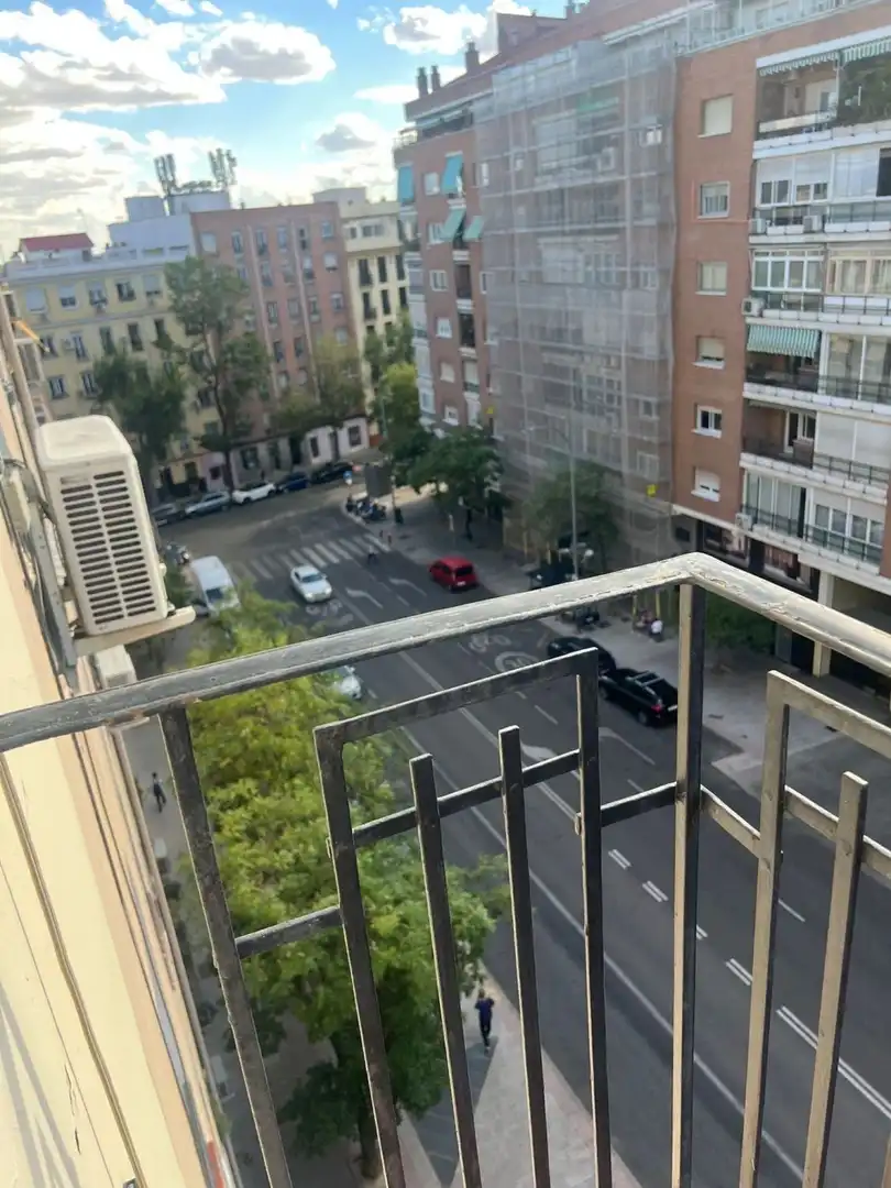 Flat with lift for sale in Calle de Narváez, imagen 2