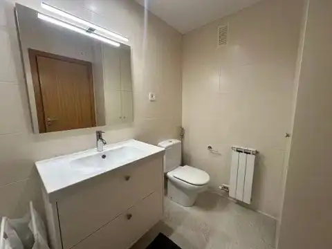 Dachboden zur Miete in Carrer de Jaume de Montcorb, Turó de Can Mates