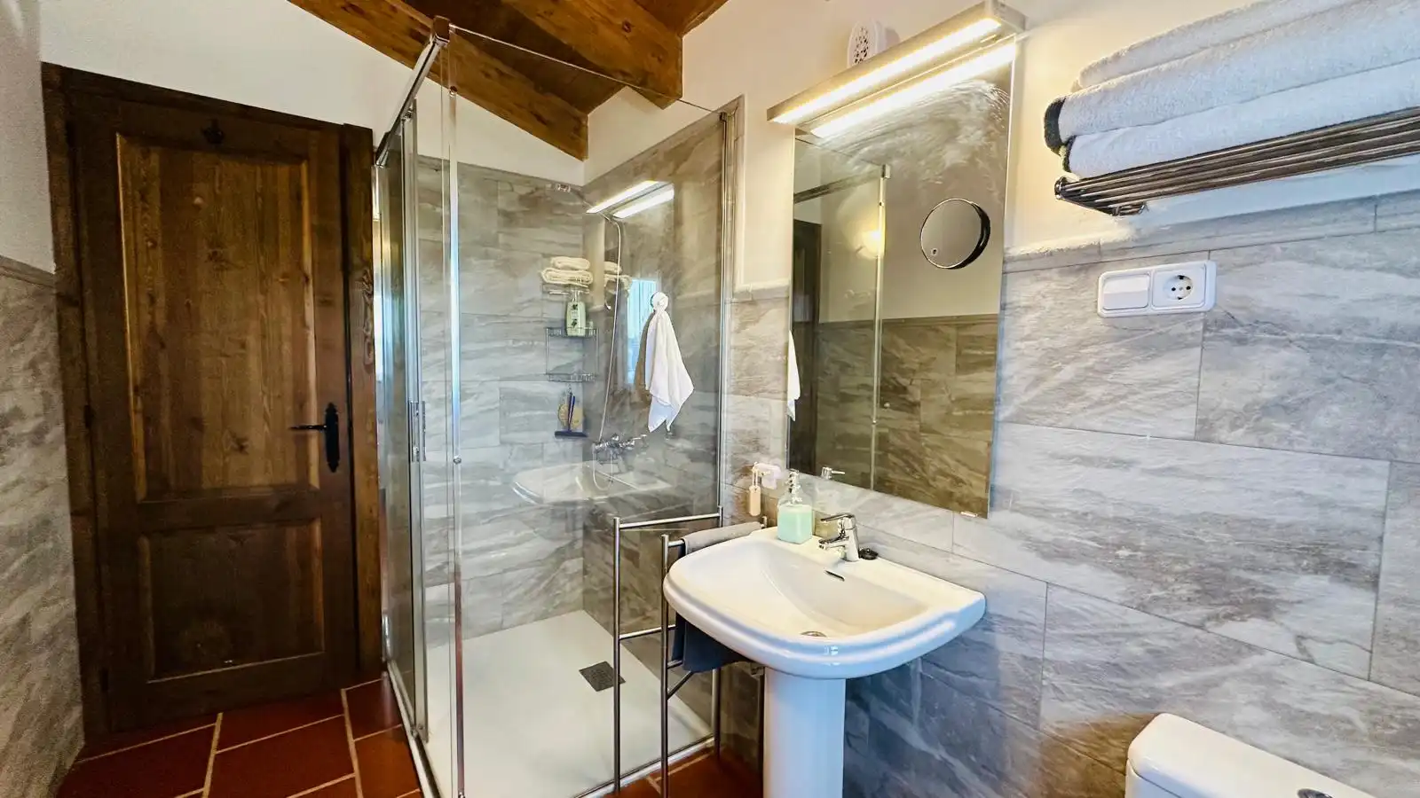 Baño de Terreno en venta en Monroyo