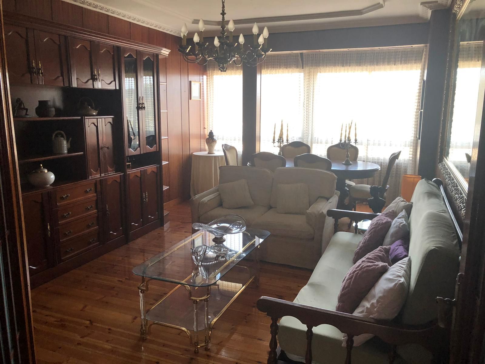 Wohnzimmer von Wohnung zum Verkauf in Torrelavega  mit Parkett, Möbliert und Ofen