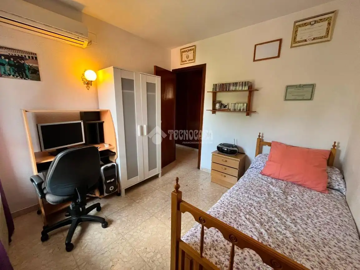 Habitación de Piso en venta en Alcalá de Henares con Aire acondicionado