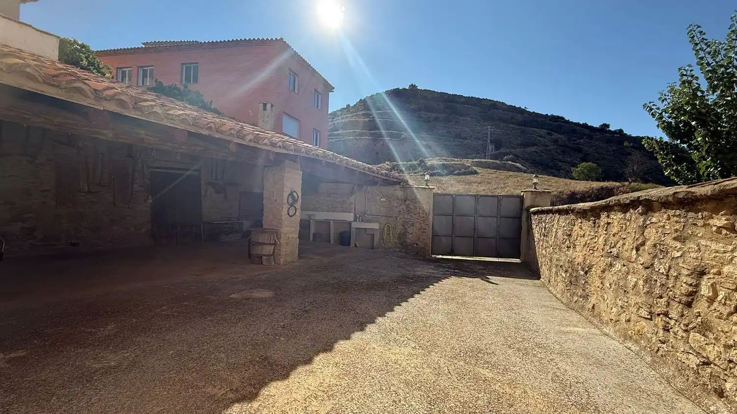 Vista exterior de Casa o chalet en venta en Castellote con Terraza y Trastero