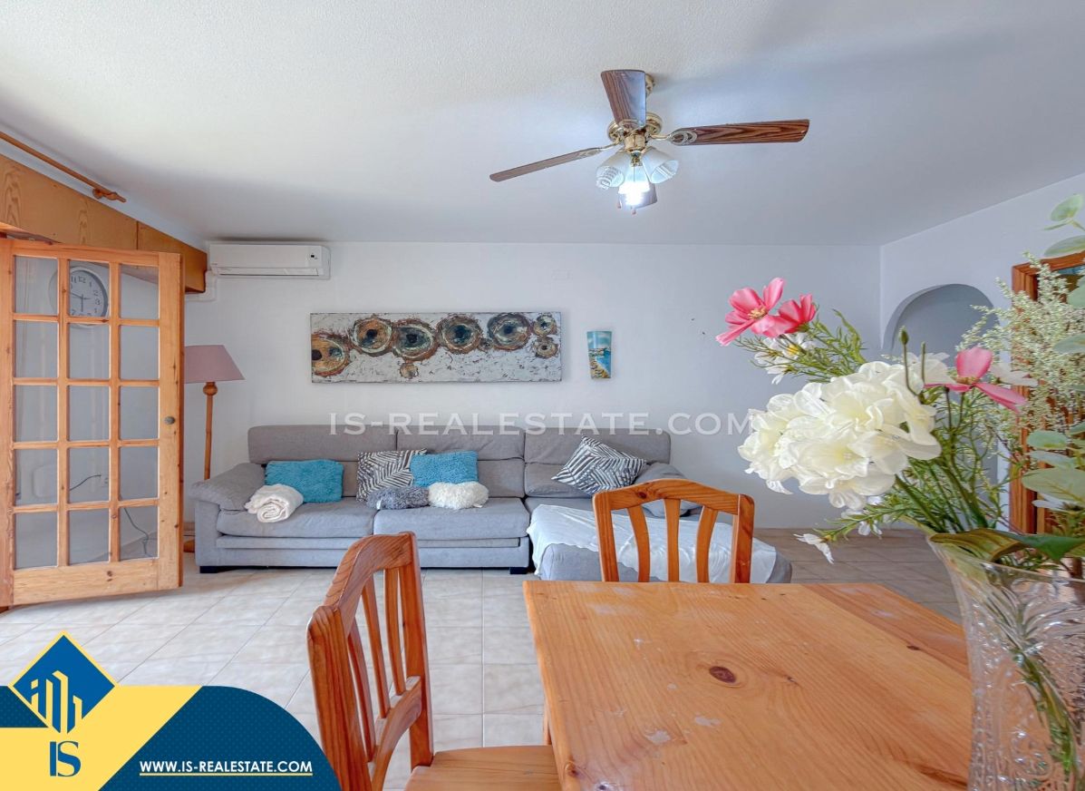 Living room of Apartment for sale in Torrevieja  with Air Conditioner, Heating and Terrace