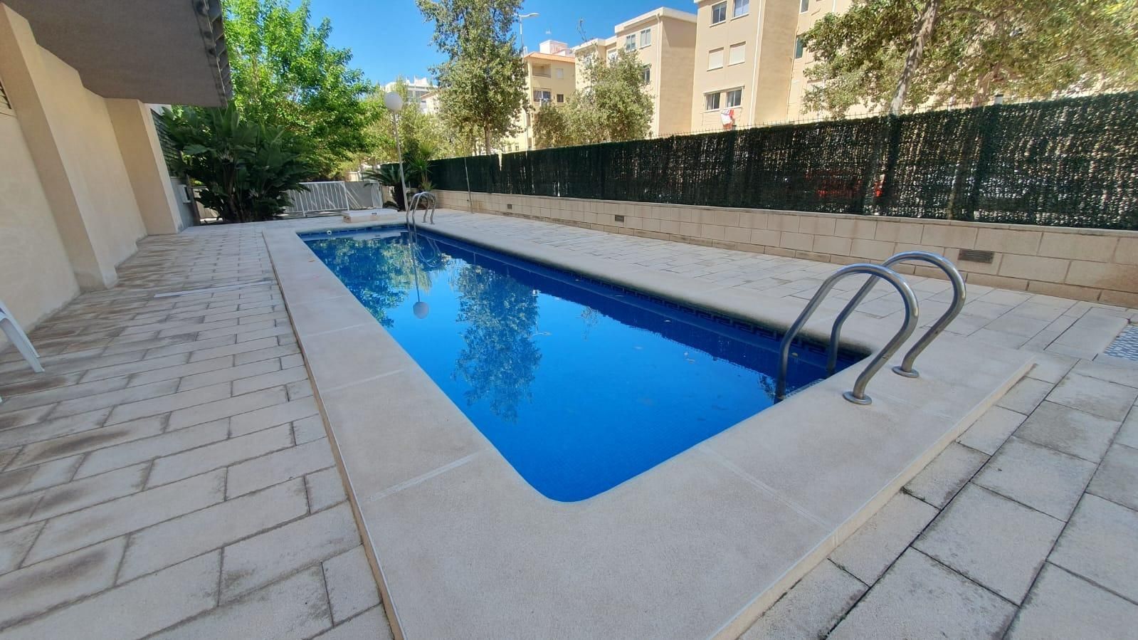 Piscina de Apartamento en venta en Bellreguard con Aire acondicionado, Jardín privado y Terraza