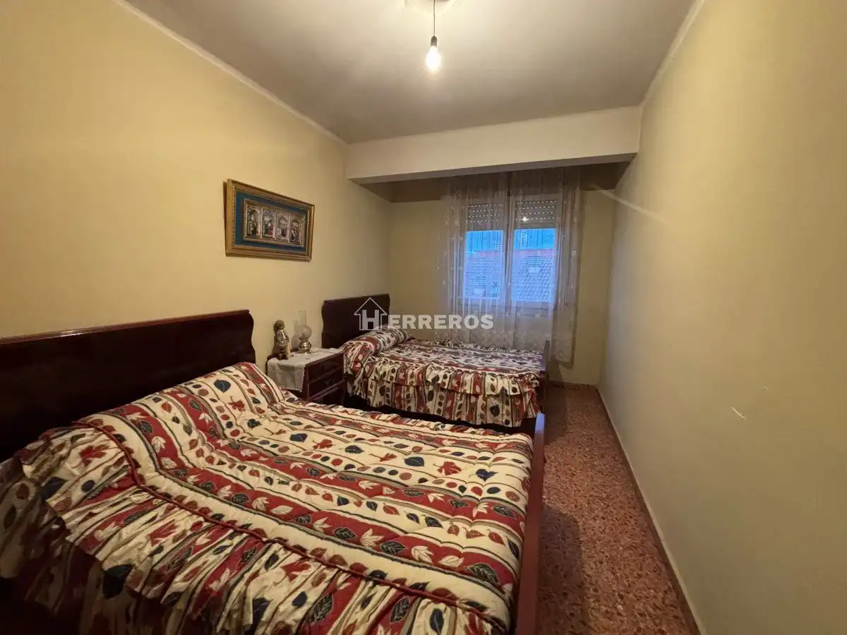 Bedroom of Flat for sale in Uruñuela, La Rioja
