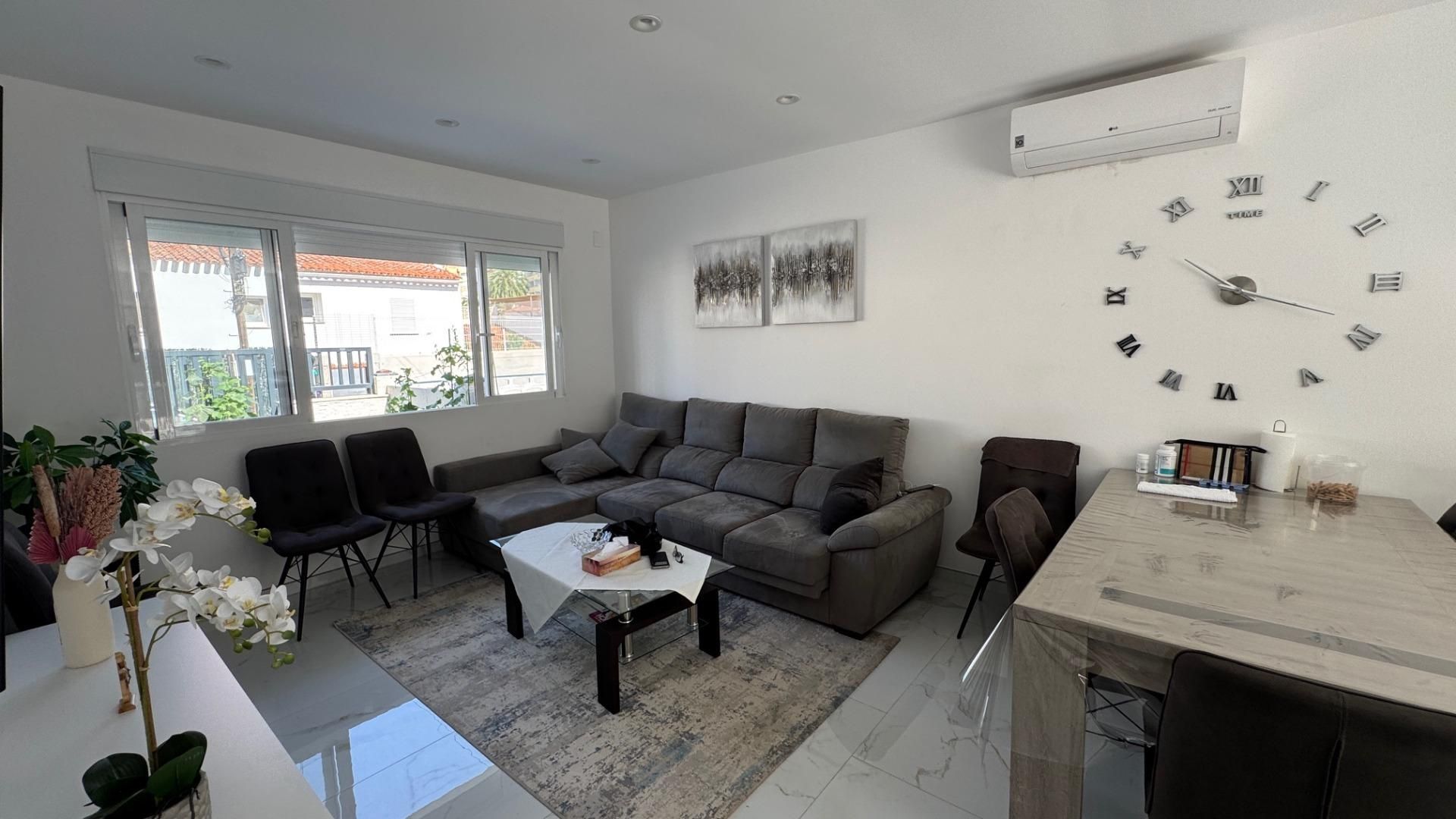 Single-family semi-detached for sale in Rincón Alto