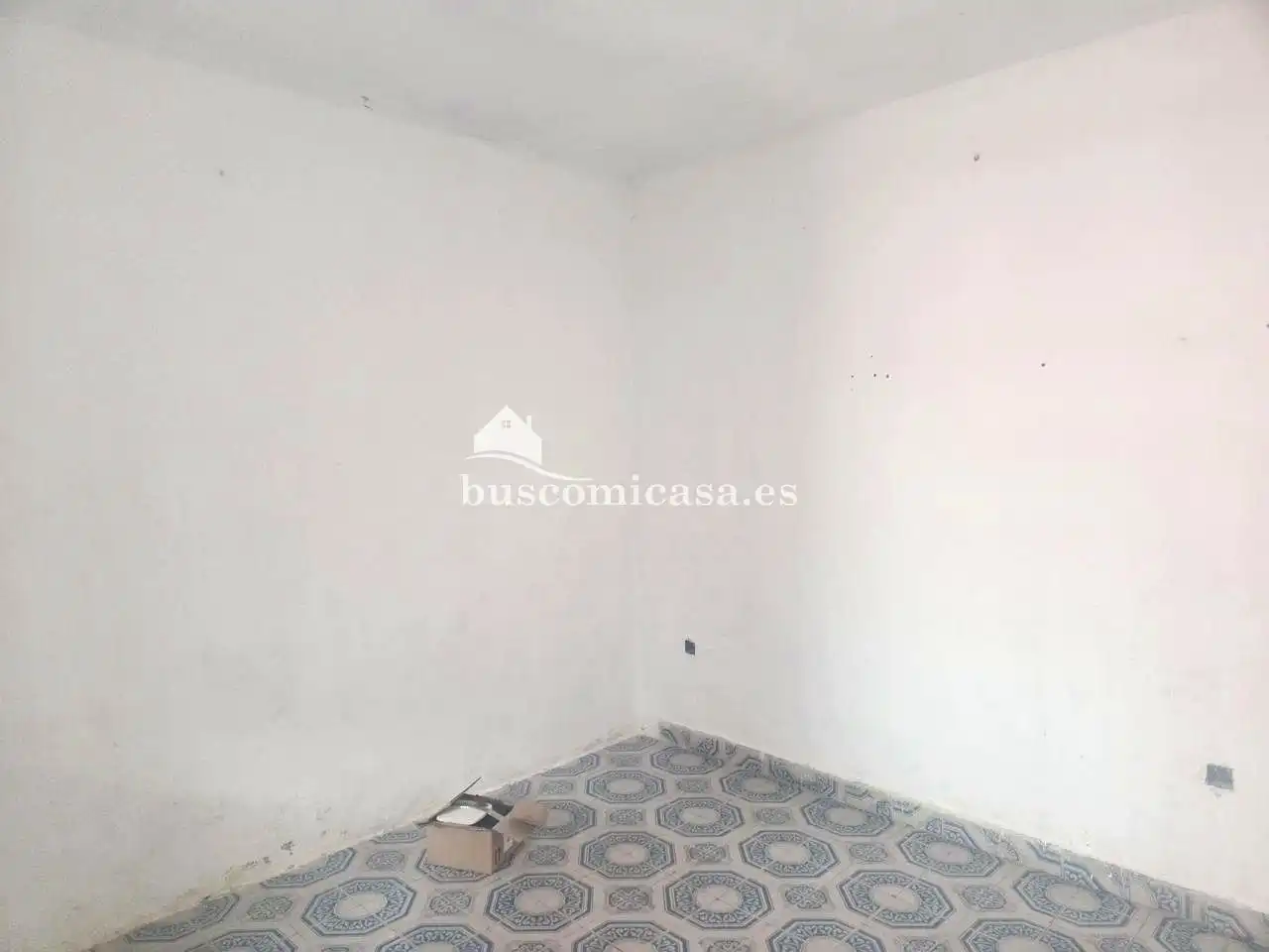 Dormitori de Casa adosada en venda en Jaén amb Balcó