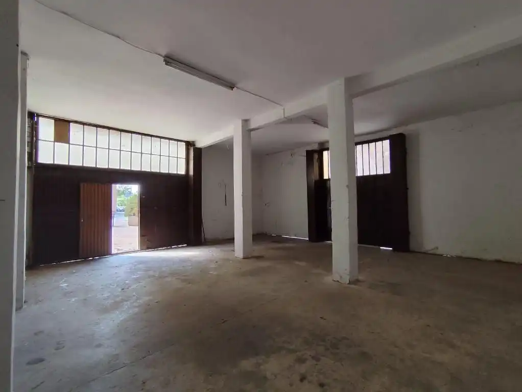 Local comercial en venda a Oyón-Oion, imagen 3