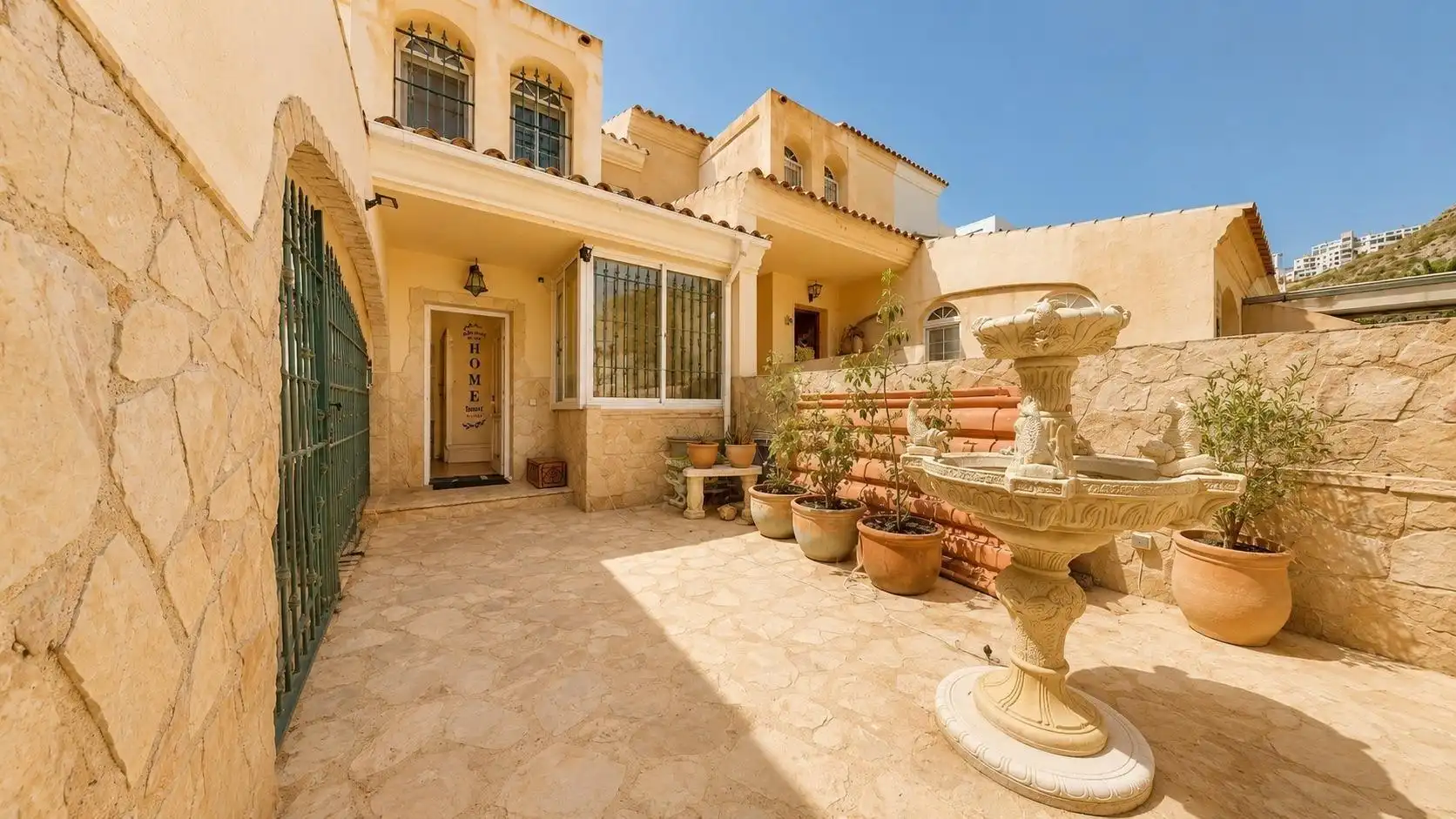 Vista exterior de Casa o chalet en venta en Vícar con Aire acondicionado, Calefacción y Jardín privado