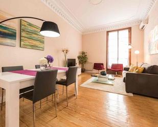 Sala d'estar de Apartament de lloguer en San Sebastián de los Reyes amb Aire condicionat