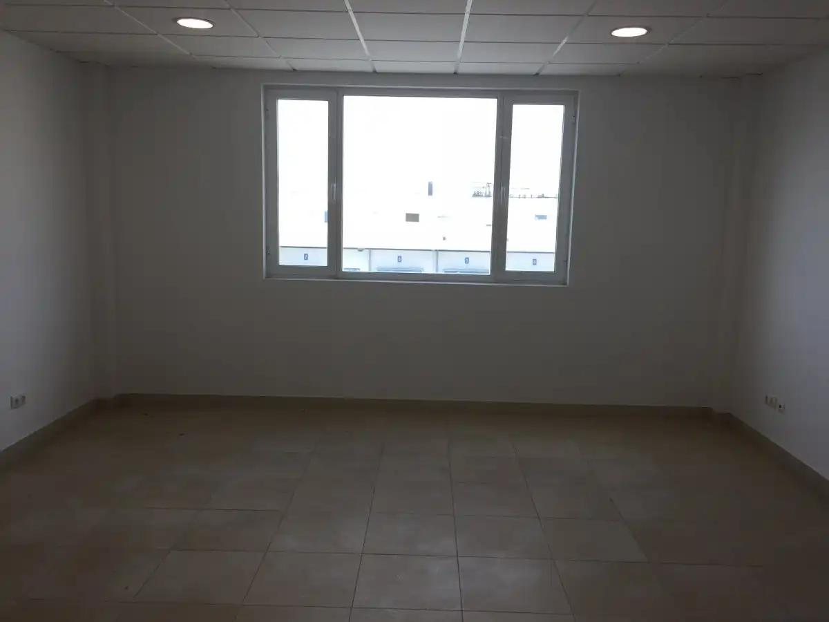 Ufficio con ascensore in affitto a Centro, imagen 13