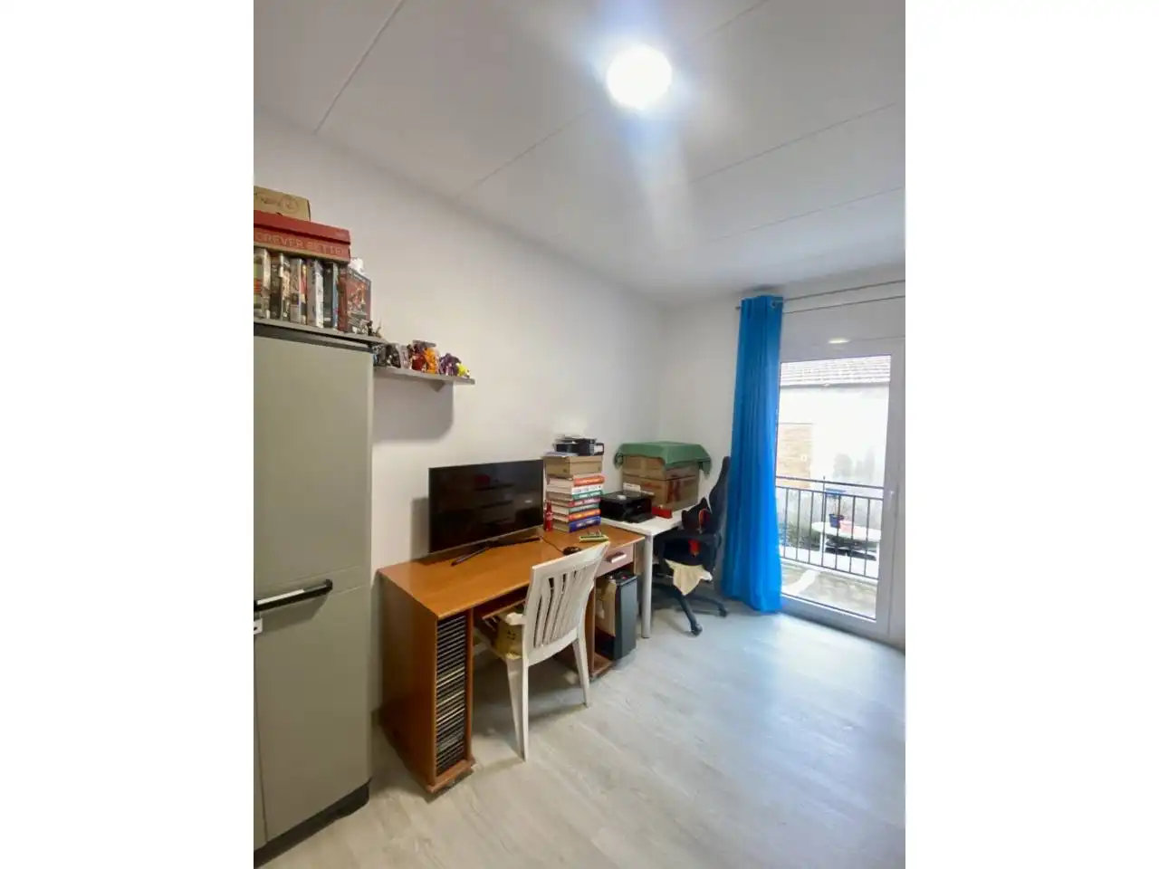 Dormitori de Casa o xalet en venda en Olot amb Parquet i Terrassa