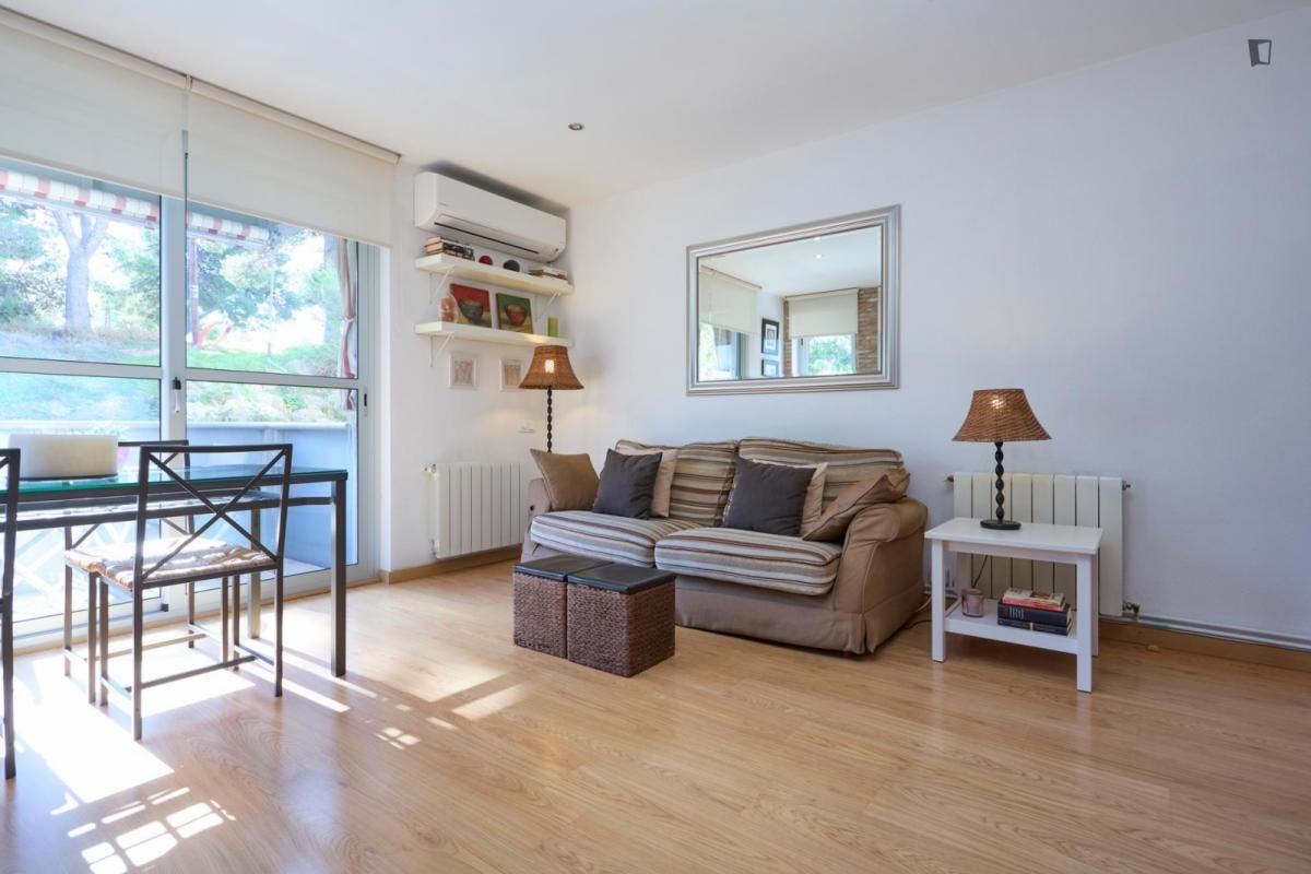 Apartment to rent in La Marina del Port