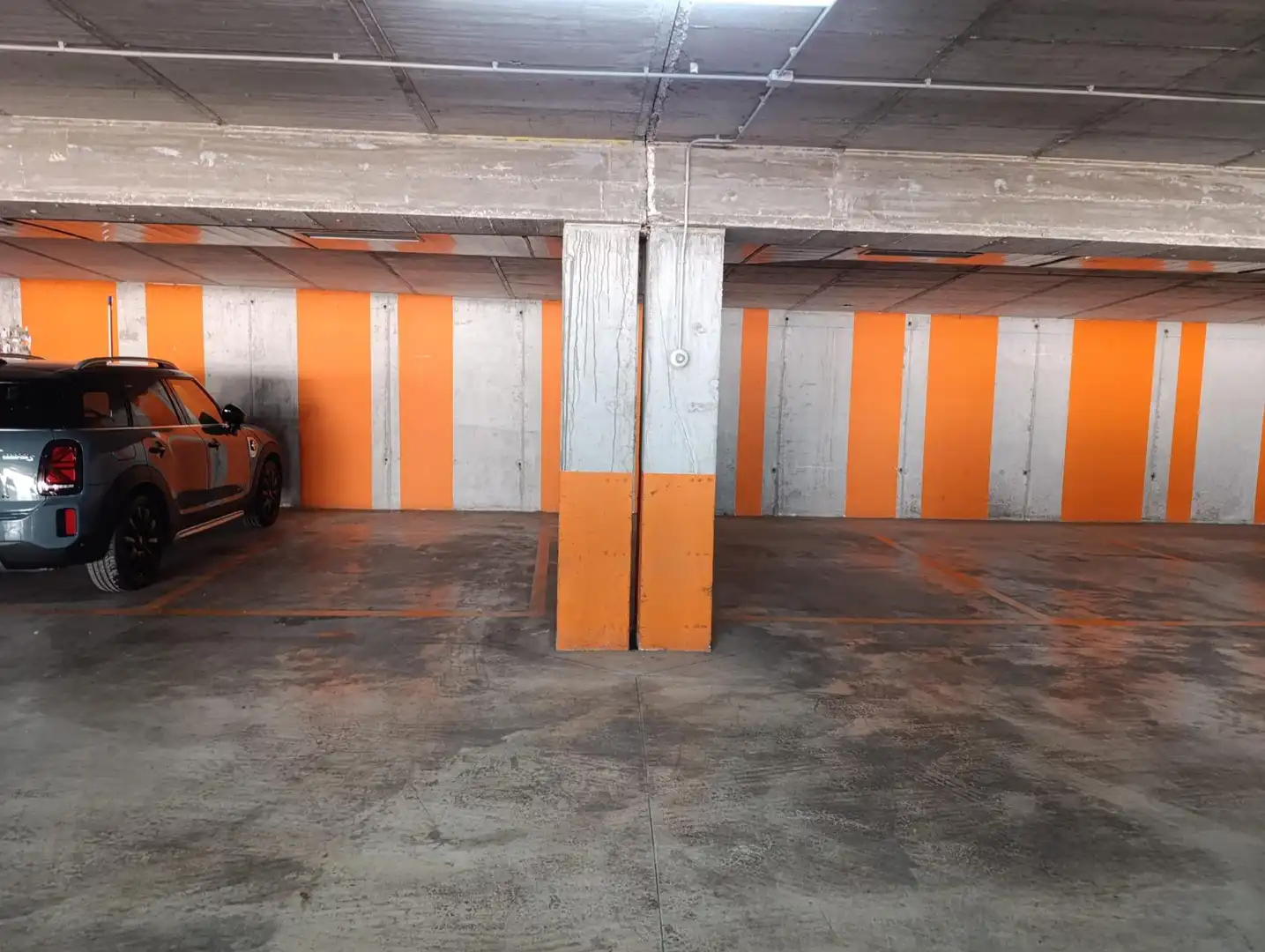 Parking de Oficina de alquiler en Murcia con Aire acondicionado