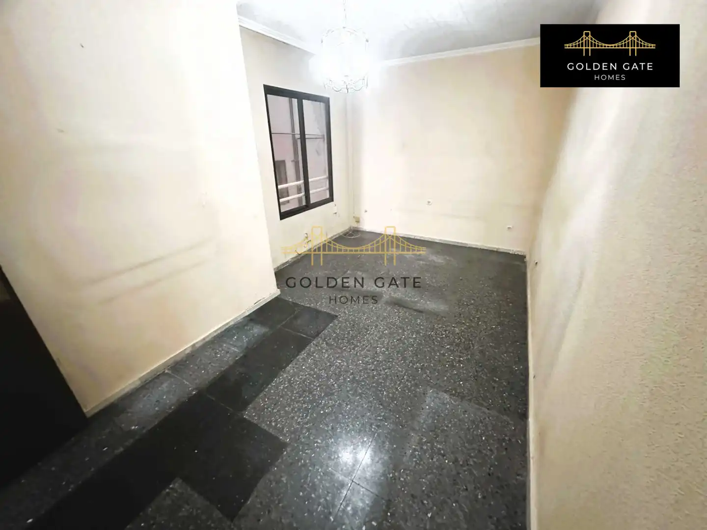 Piso en venta en Barcelona con Balcón