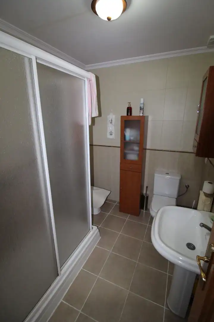 Badezimmer von Wohnung zur Miete in Ciudad Real mit Heizung und Terrasse