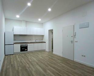 Kitchen of Planta baja to rent in  Madrid Capital