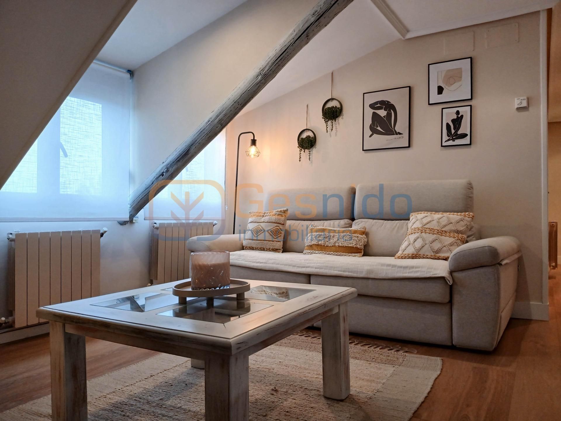 Wohnzimmer von Wohnung zum verkauf in Real Sitio de San Ildefonso mit Klimaanlage, Heizung und Balkon