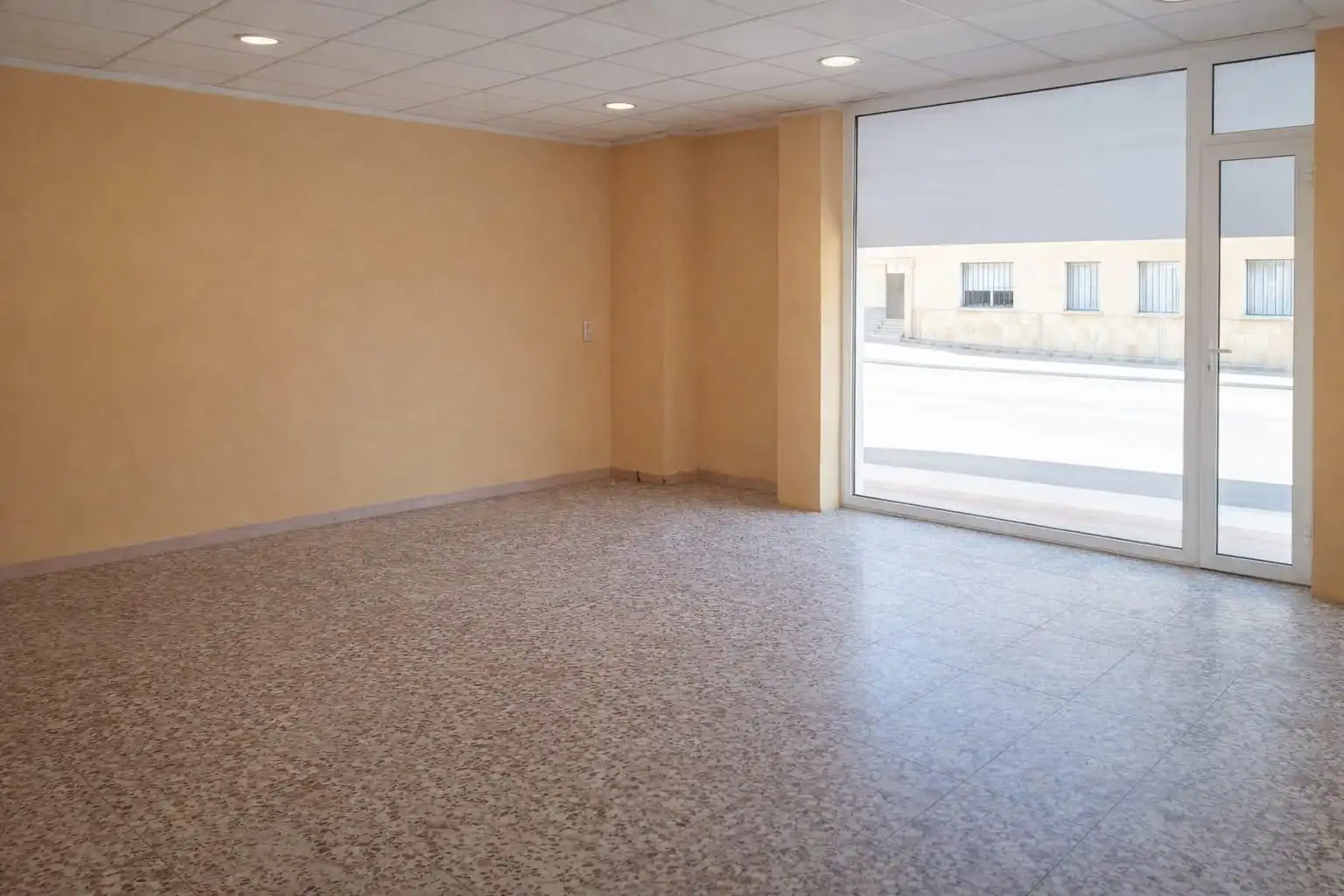 Business premises for sale in Benigànim