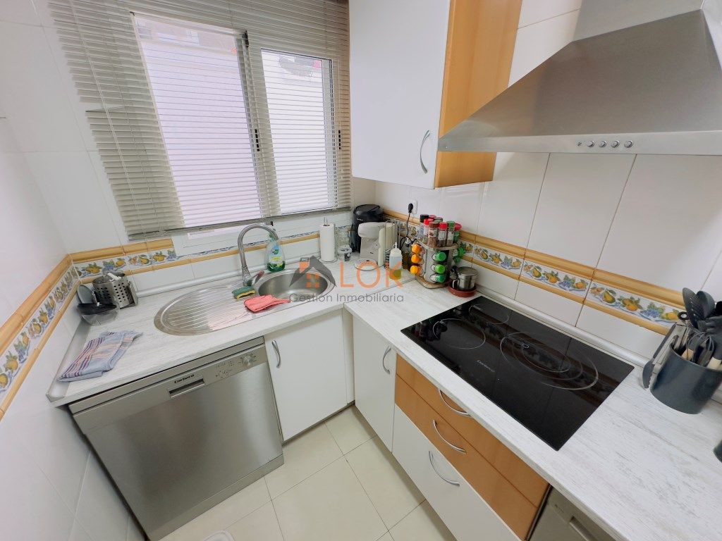 Kitchen of Flat for sale in Torremolinos