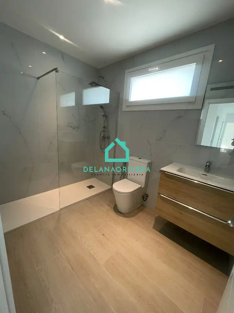 Bathroom of Houses for sale in Pozo de Guadalajara  with Heating, Private garden and Furnished