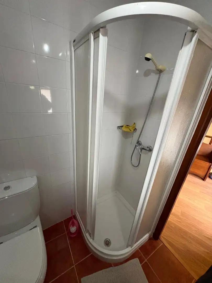 Bathroom of Houses for rent in Covelo  with Private garden, Swimming Pool and Furnished