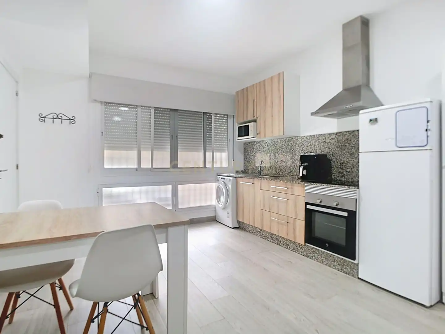 Cocina de Apartamento en venta en Málaga con Aire acondicionado, Horno y Lavadora