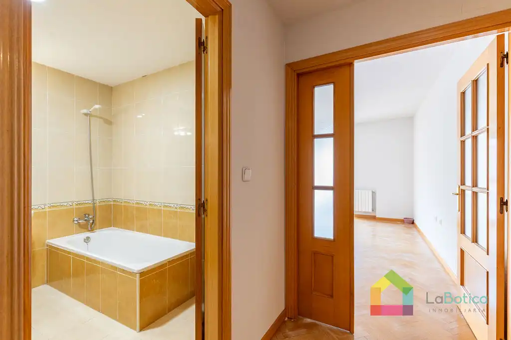 Baño de Piso en venta en Toledo