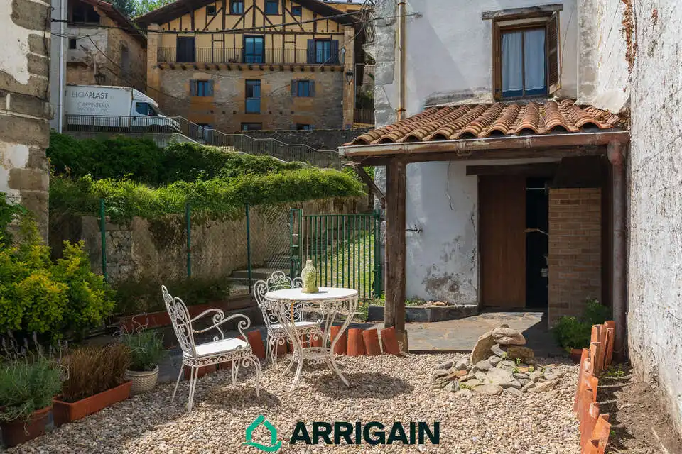 Terrassa de Casa o xalet en venda en Aia amb Calefacció, Jardí privat i Traster
