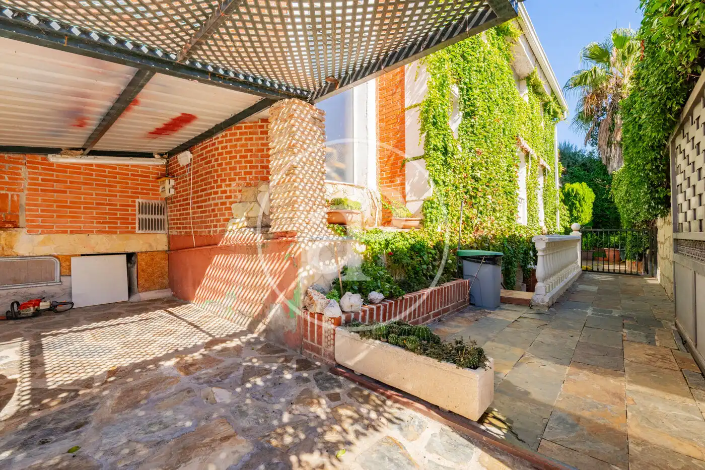 Exterior view of Houses for sale in Valdeolmos-Alalpardo, Madrid