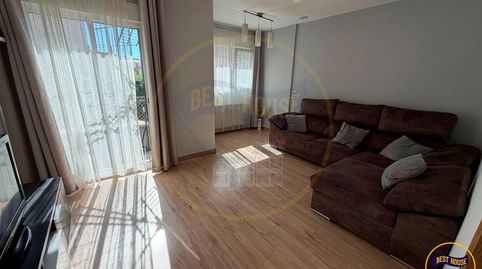Foto 3 de Piso en venta en Reyes Catolicos, Reyes Católicos - Paseo San Antonio, Cuenca Capital