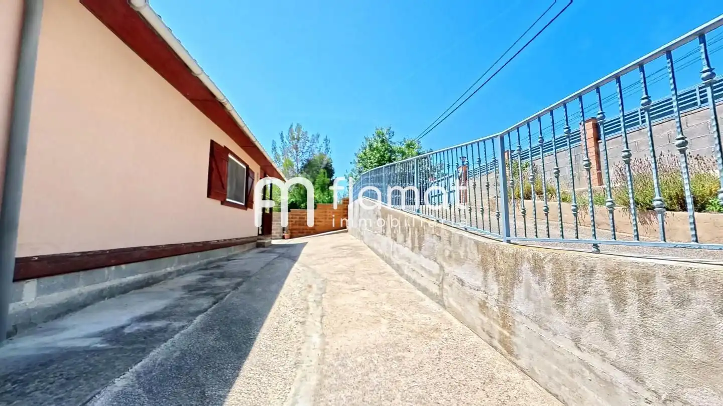 Vista exterior de Casa o chalet en venta en Cabra del Camp