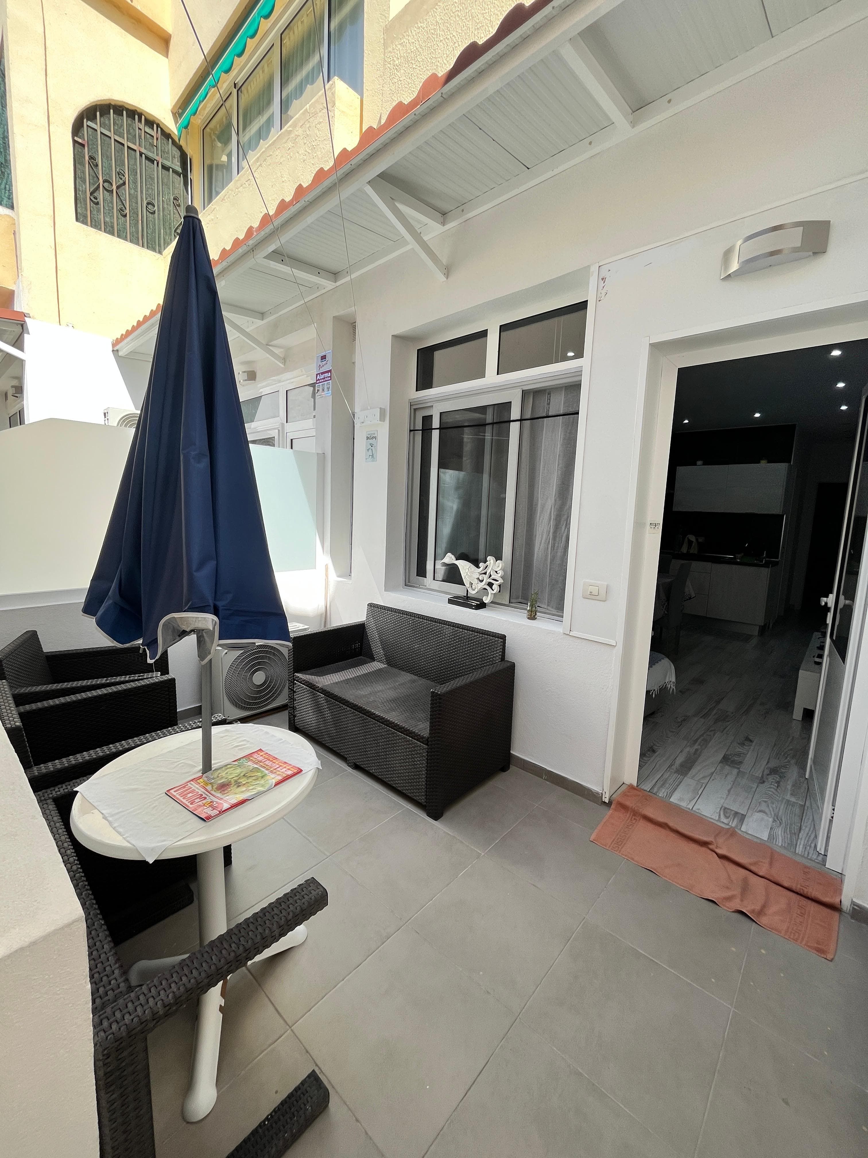 Terrassa de Apartament en venda en Adeje amb Aire condicionat, Jardí privat i Terrassa
