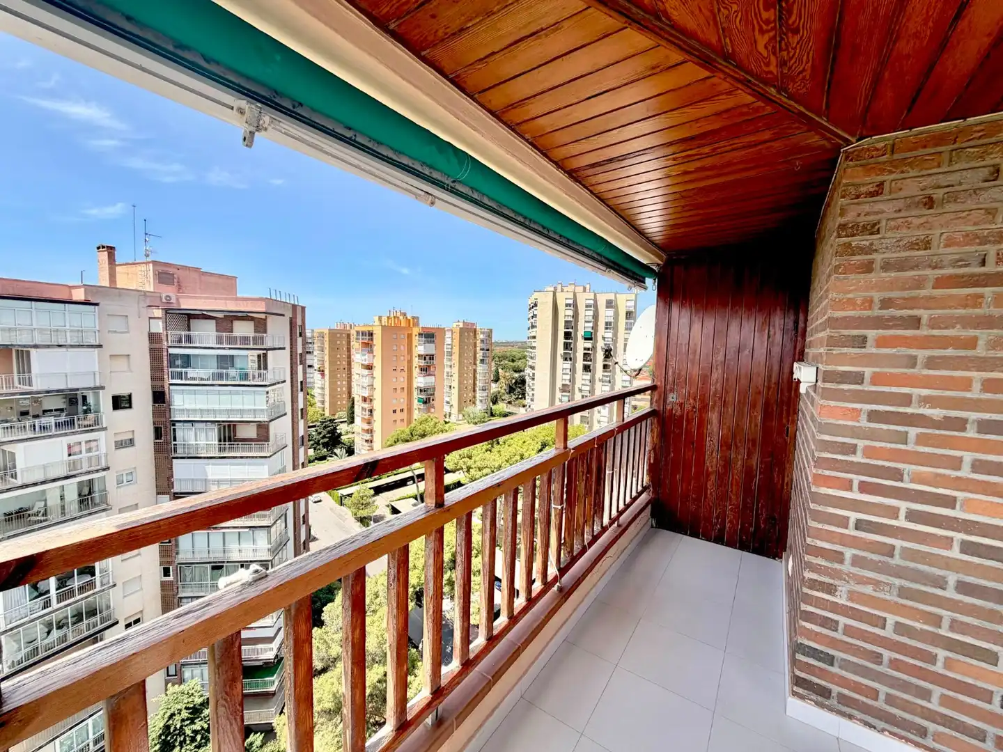 Vista exterior de Apartamento en venta en Orihuela con Aire acondicionado, Amueblado y Microondas