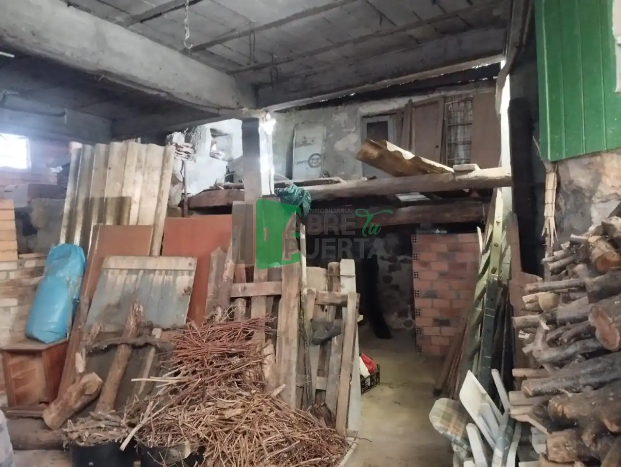 Casa o xalet en venda en Ourense Capital  amb Calefacció, Jardí privat i Moblat