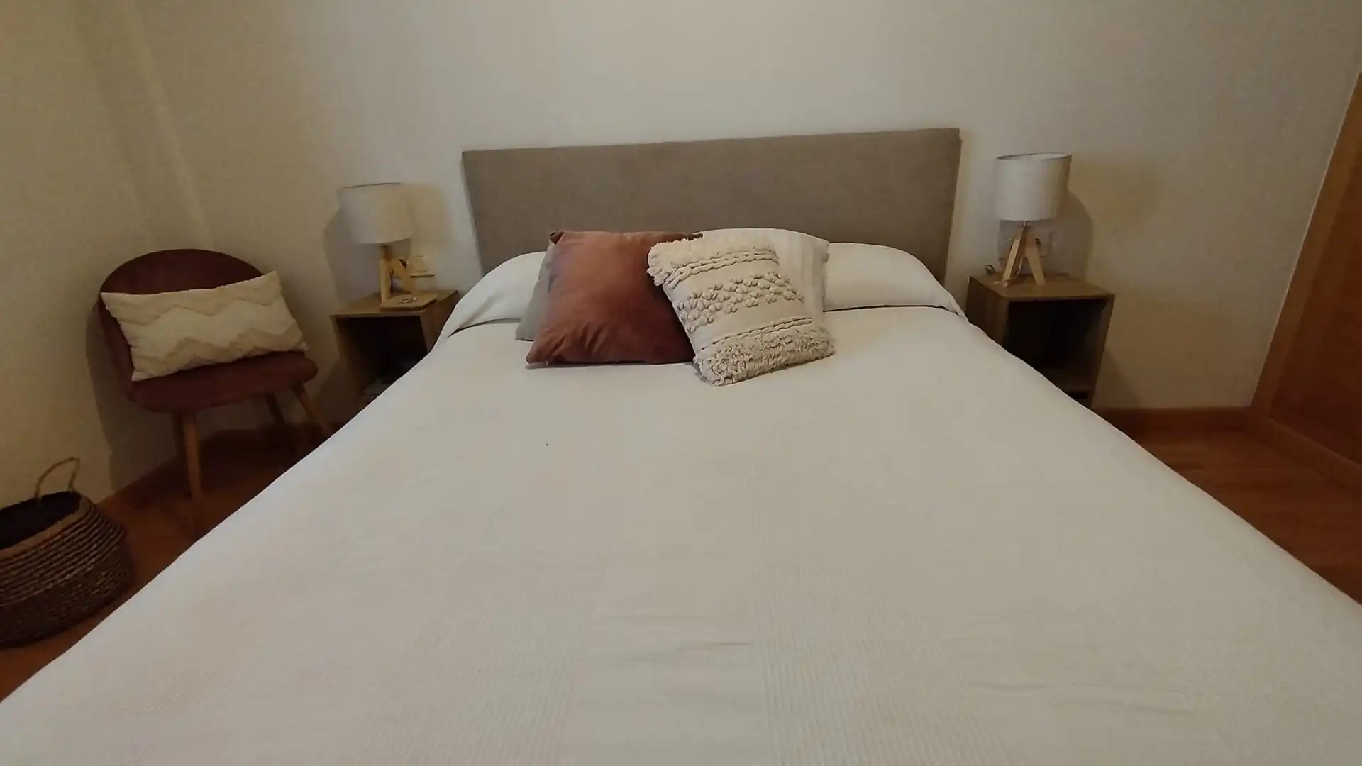 Bedroom of Flat for rent in Málaga  with Air Conditioner, Parquet flooring and Furnished