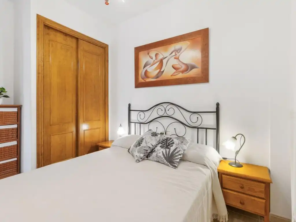 Dormitori de Casa adosada en venda en Orihuela amb Aire condicionat, Moblat i Piscina comunitària