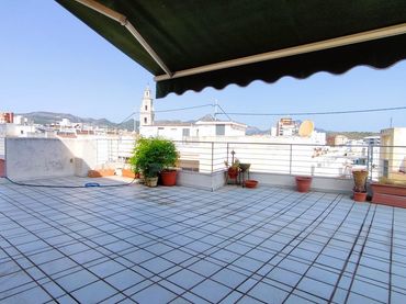 Ático con ascensor en venta en Carrer CARMELITES DE LES