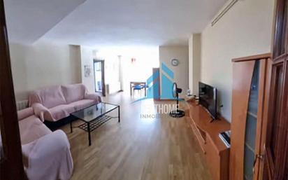 Living room of Flat for sale in  Valencia Capital  with Air Conditioner