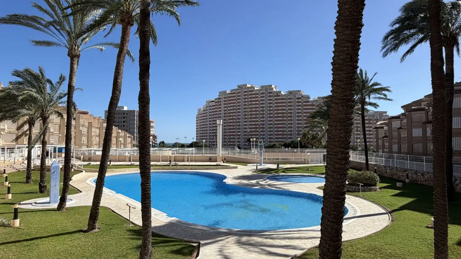 Piscina de Piso en venta en Cullera con Aire acondicionado, Calefacción y Terraza