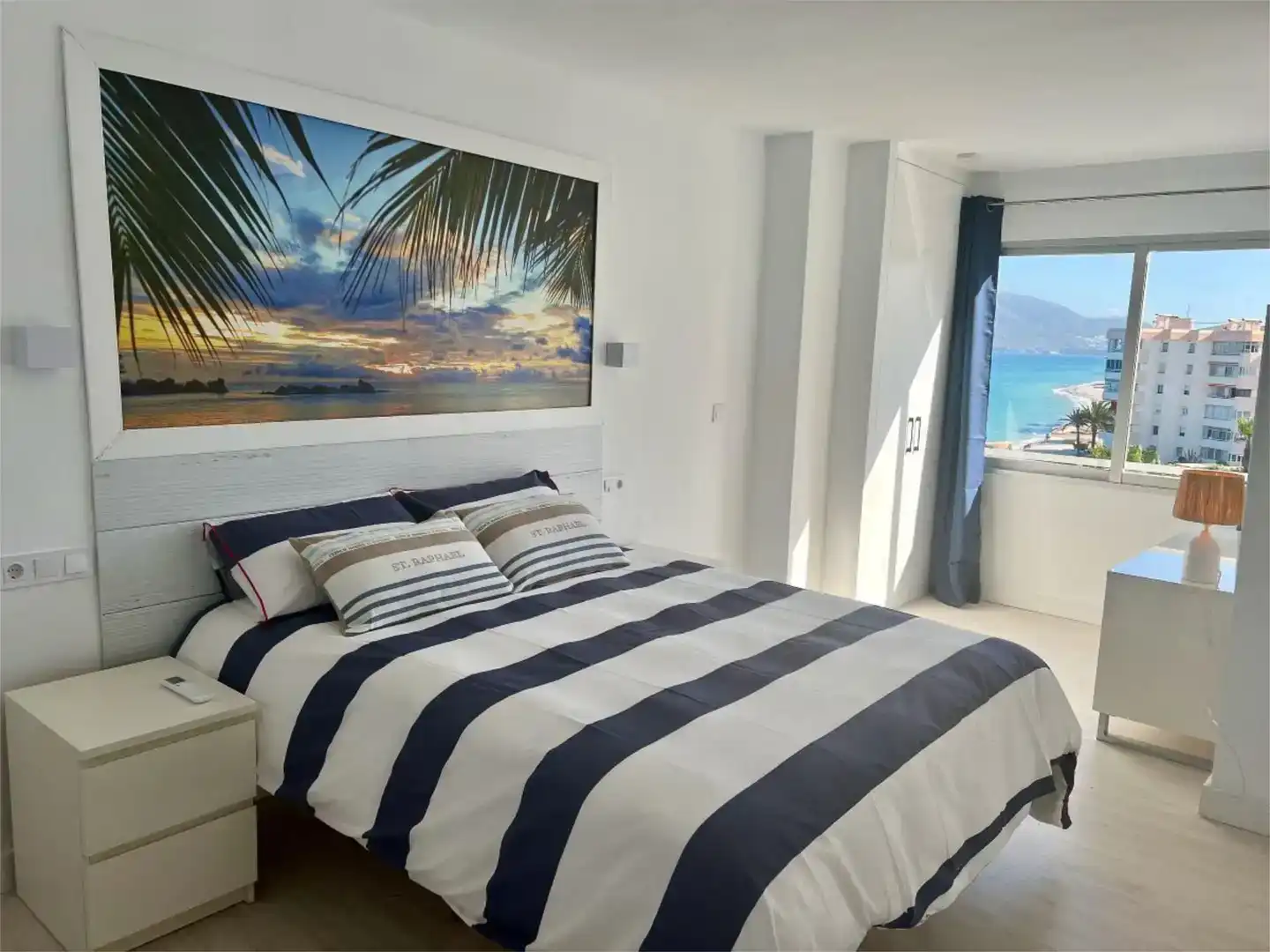 Dormitori de Apartament de lloguer en Altea amb Aire condicionat i Balcó