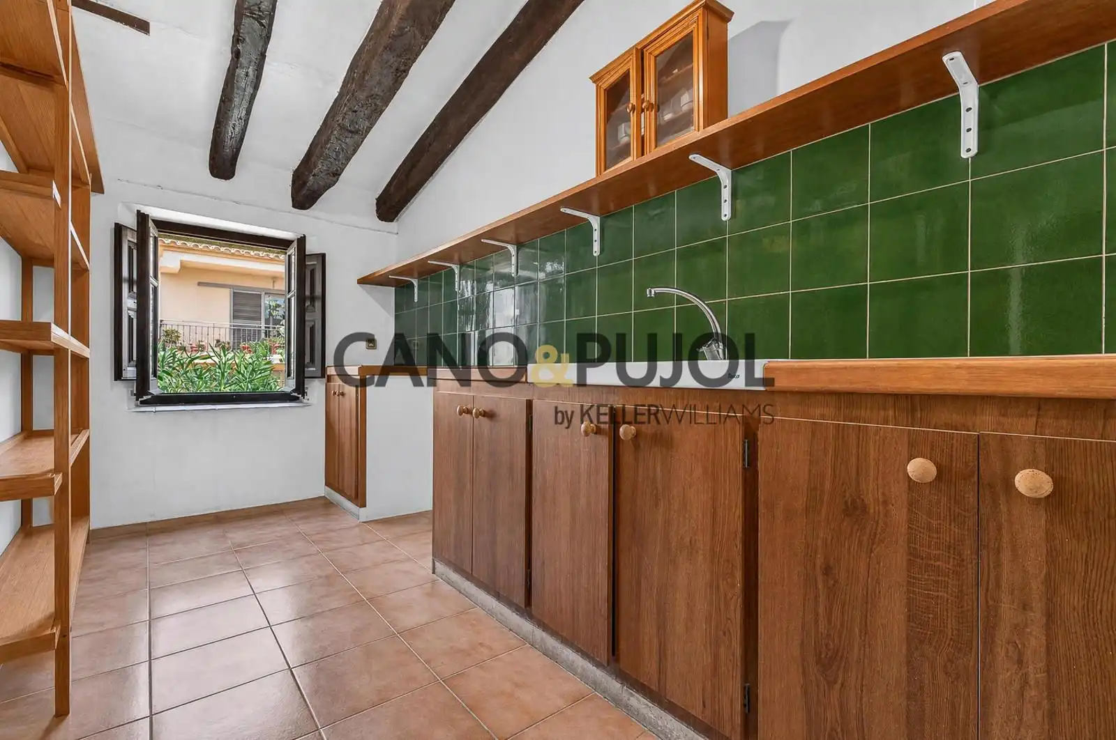 Cuina de Casa o xalet en venda en Vilamalla amb Aire condicionat, Calefacció i Moblat