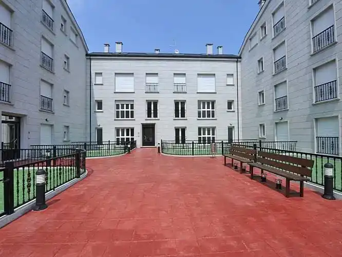 Vista exterior de Pis en venda en Barreiros amb Terrassa i Piscina