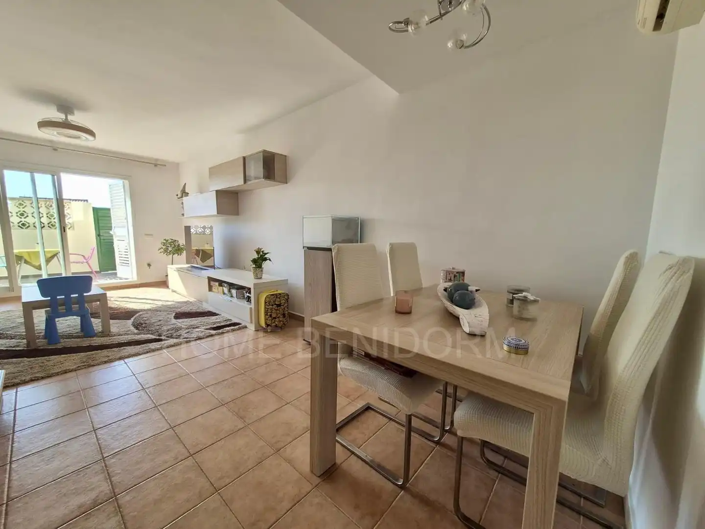 Comedor de Casa adosada en venta en Finestrat con Jardín privado y Piscina comunitaria