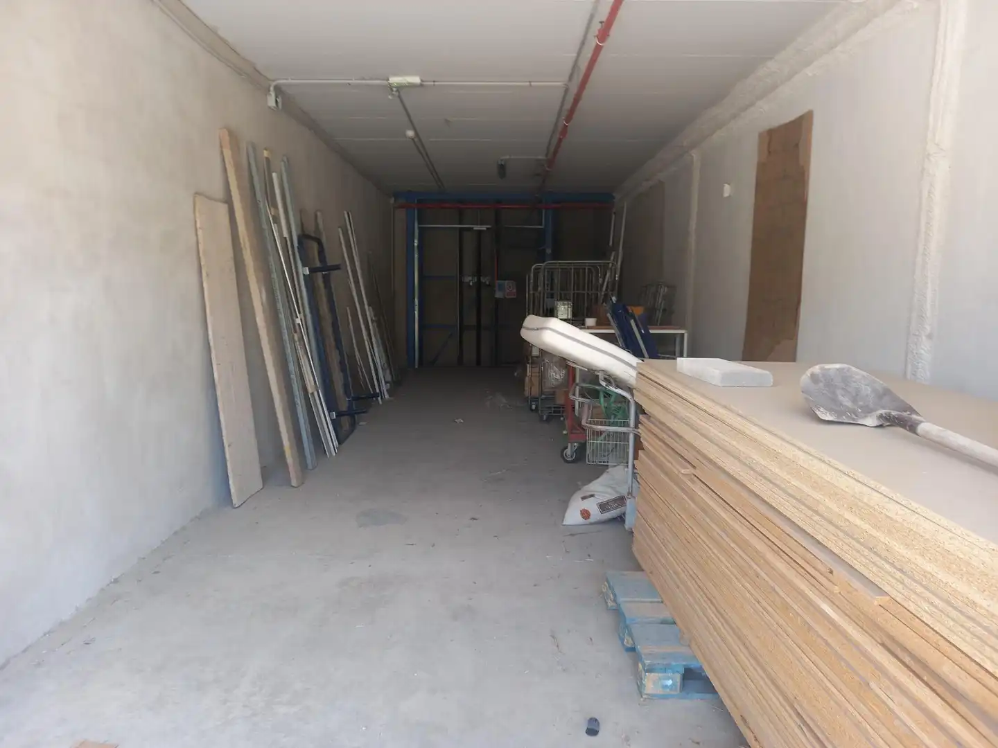 Industrial buildings for rent in Aspe
