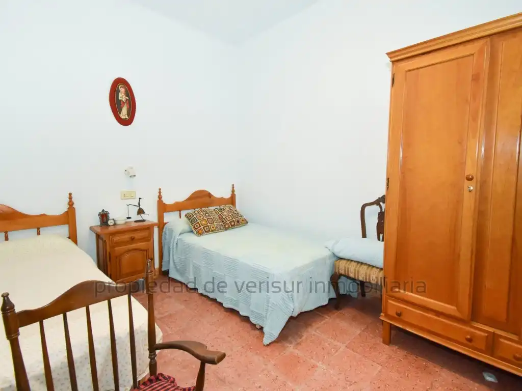 Bedroom of Houses for sale in Delicias