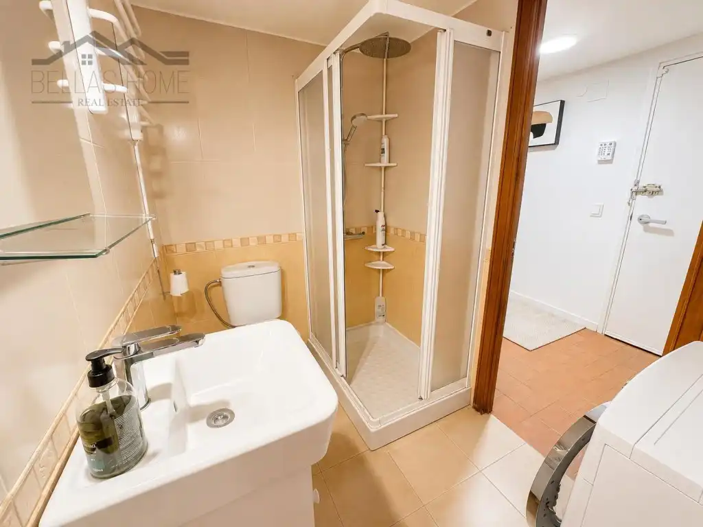 Bathroom of Duplexes for rent in Estepona  with Air Conditioner, Terrace and Furnished
