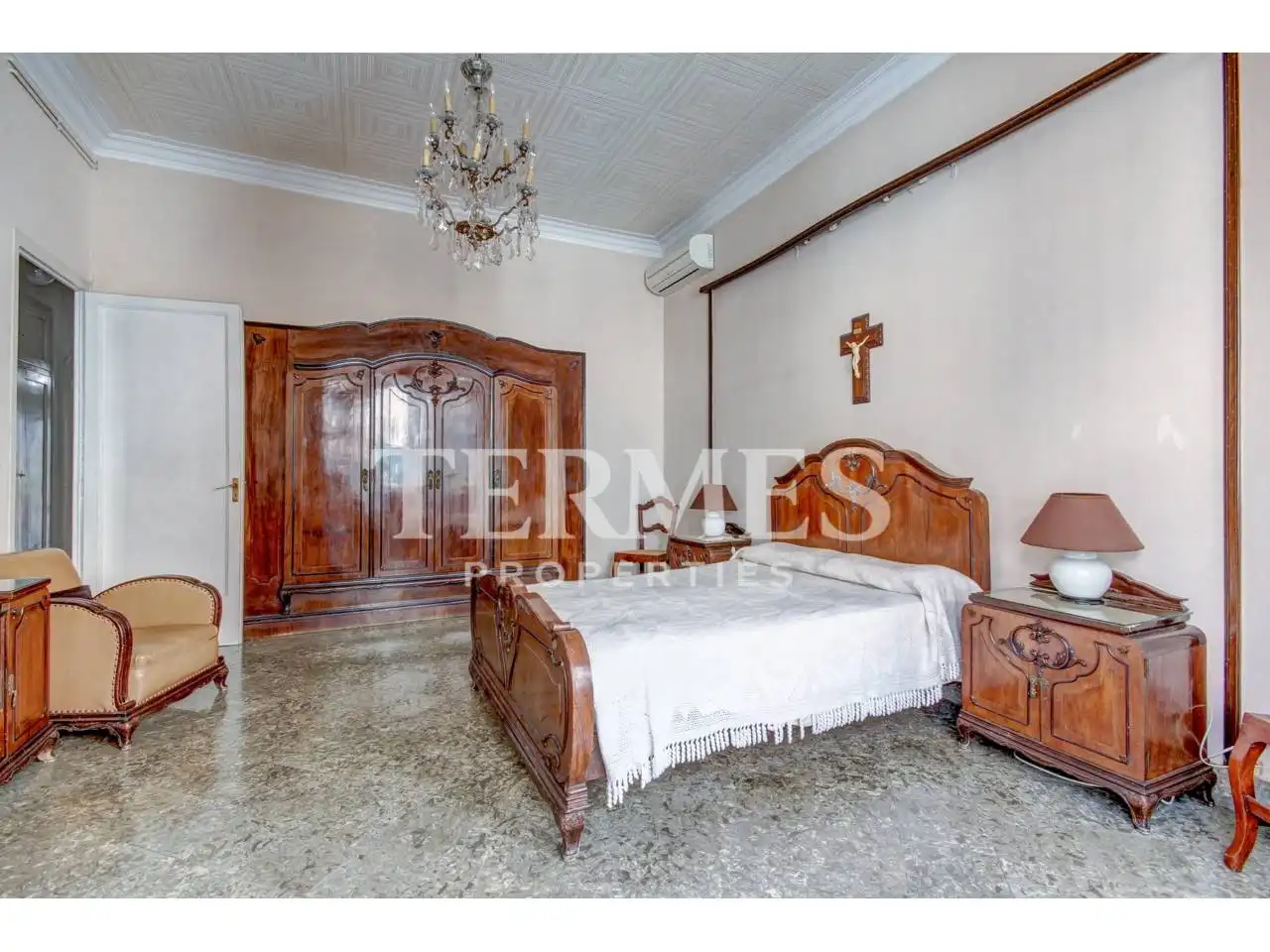 Habitación de Casa adosada en venta en Mataró con Aire acondicionado, Calefacción y Jardín privado