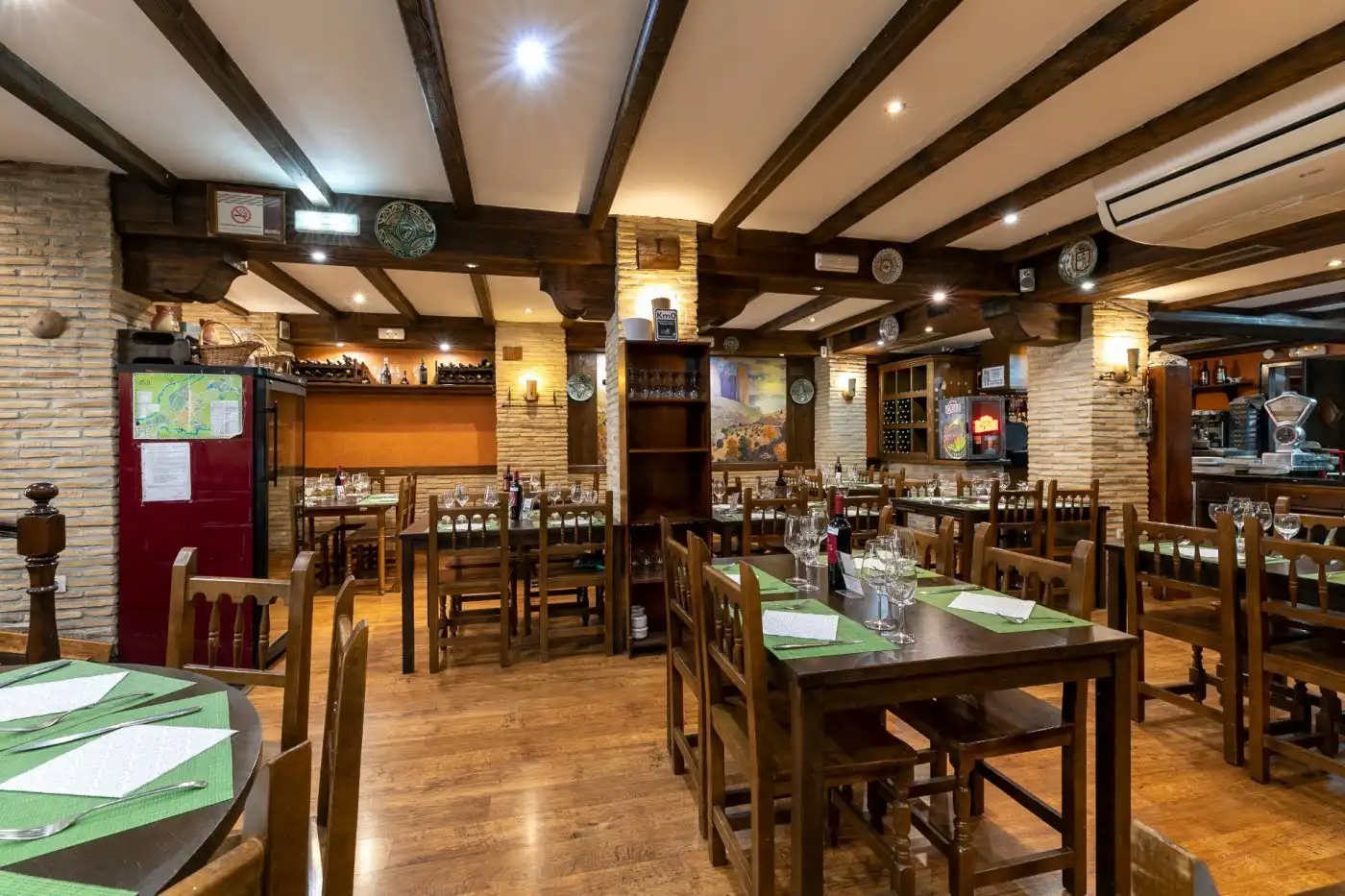 Local en venta en Jaca con Aire acondicionado, Terraza y Amueblado