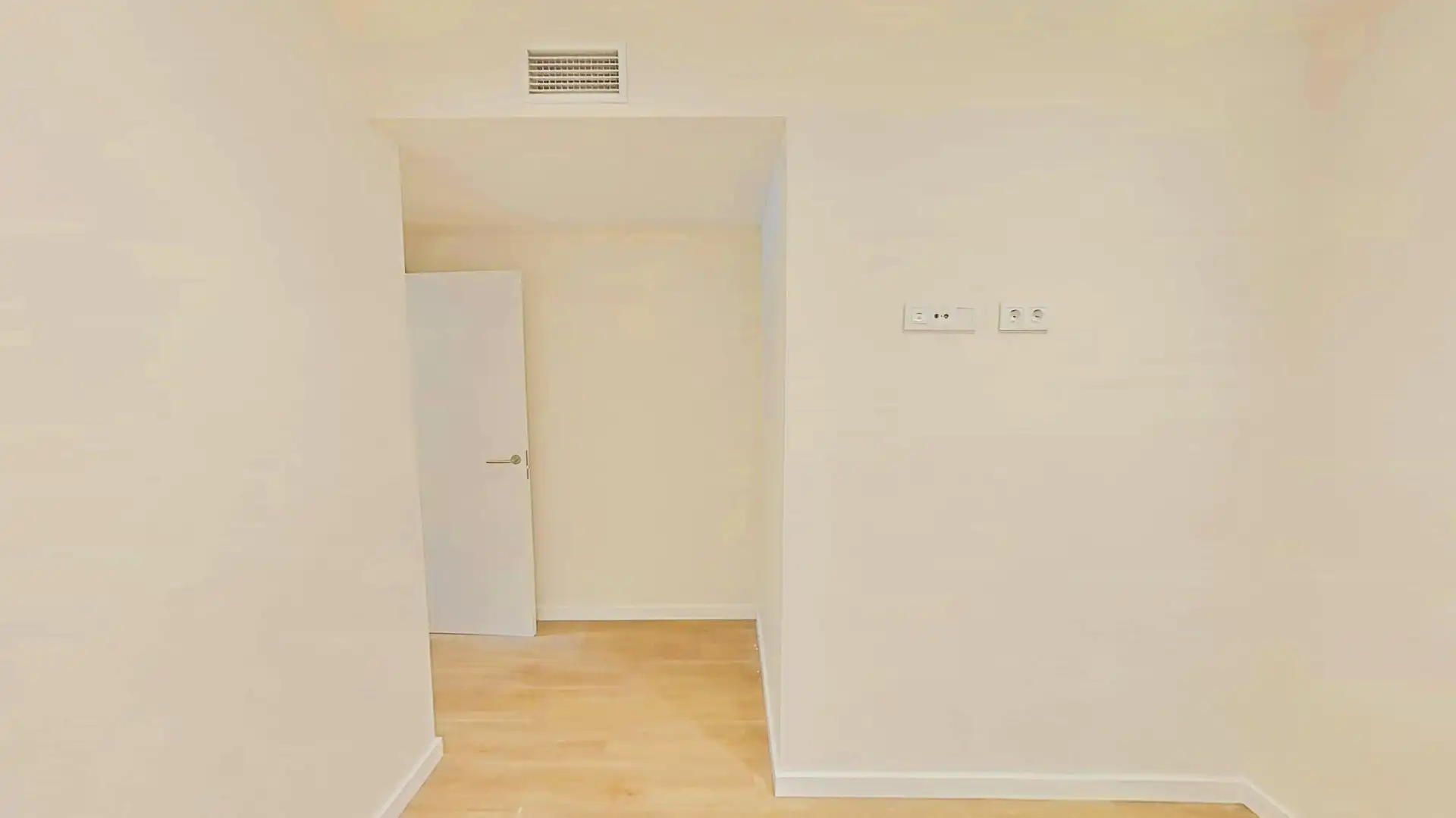 Planta baja en venta en Cubelles con Aire acondicionado, Calefacción y Jardín privado
